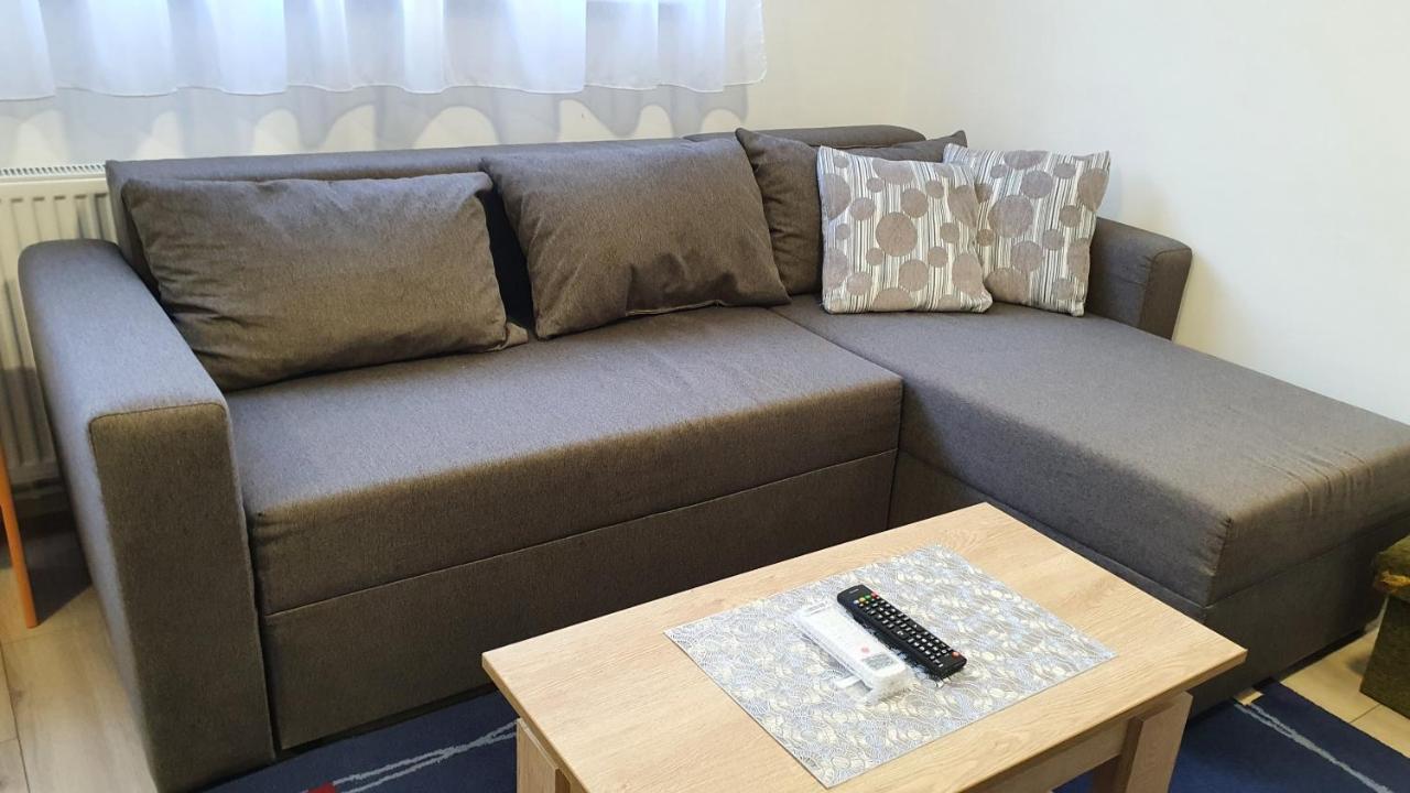 Imperium Stan Na Dan Apartment Indija Luaran gambar
